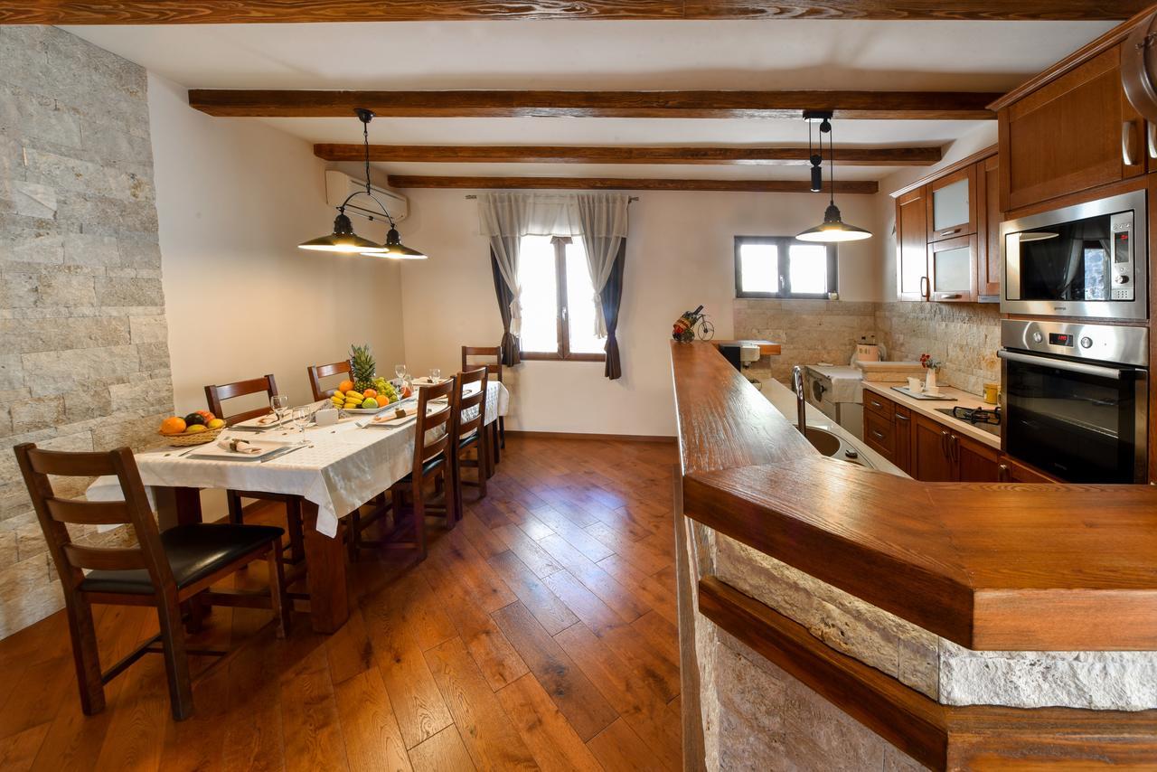 Villa Dub Kotor Buitenkant foto